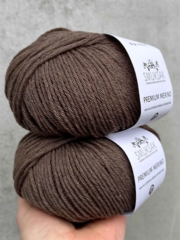 Premium Merino - Truffle Melange - FM212